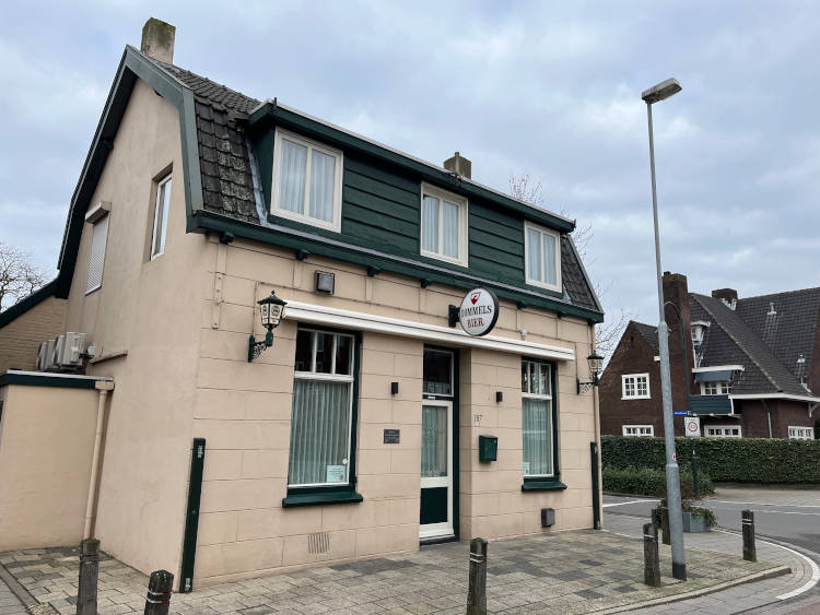 Café De Vredesduif aan de Tongelresestraat in Eindhoven